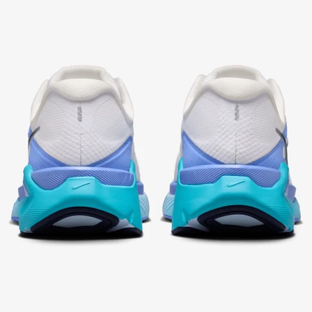 Nike Structure Plus in White/Blue