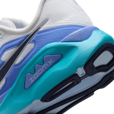 Nike Structure Plus in White/Blue