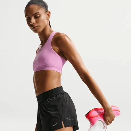 Nike Swift Breathe Mid-Rise 2.5\" Shorts in Black