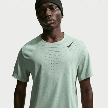 Nike AeroSwift Dri-FIT ADV Tee in Steam