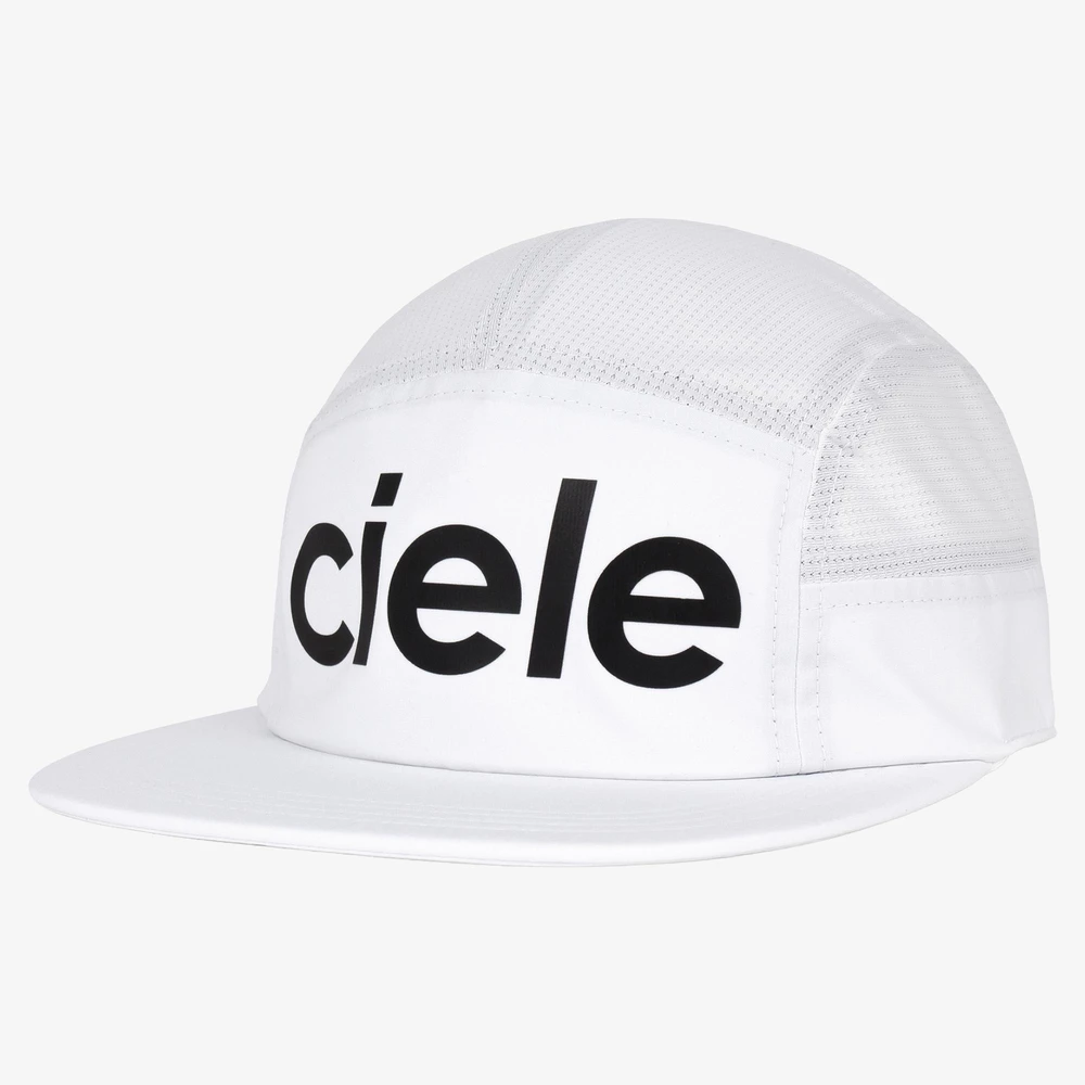 Ciele GoCap Comp Century in White/Black