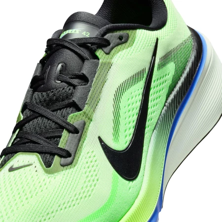 Nike Pegasus 42 in Volt/Black