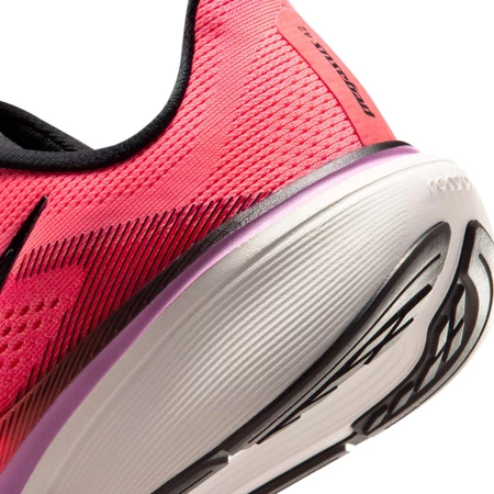 Nike Pegasus 42 in Lava Glow/Black