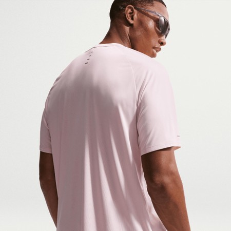 NIKE  Stride Dri-FIT ADV Tee