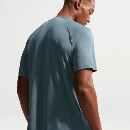 Nike Stride Dri-FIT ADV Tee in Slate
