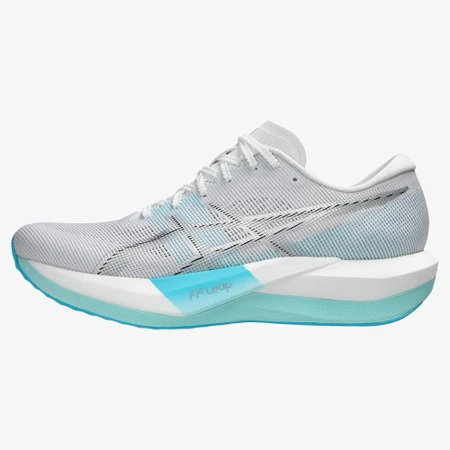 Asics Magic Speed 5 in White/Silver