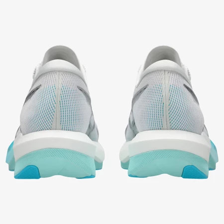 Asics Magic Speed 5 in White/Silver