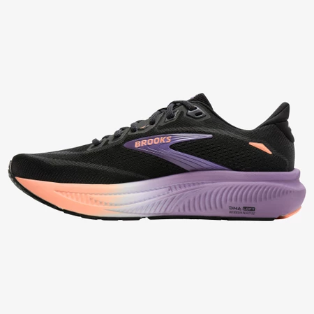 Brooks Ghost 18 in Black/Peach
