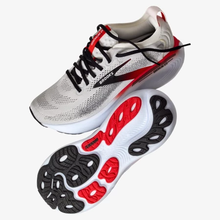 Brooks Adrenaline GTS 25 in White/Red