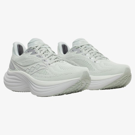 SAUCONY  Triumph 24