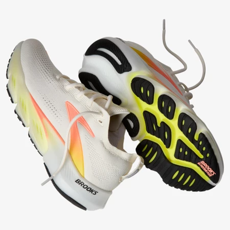 Brooks Glycerin Flex in White/Peach