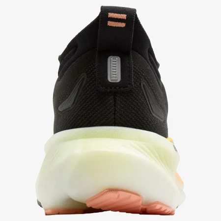 Brooks Glycerin 23 in Black/Peach
