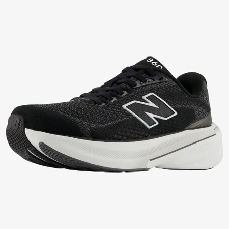 New Balance 860v15 4E Extra Wide in Black/White