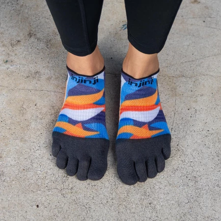 Injinji Run Lightweight No-Show Toe Socks in Black/Blue/Orange
