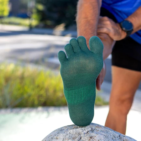 Injinji Run Lightweight No-Show Toe Socks in Jade