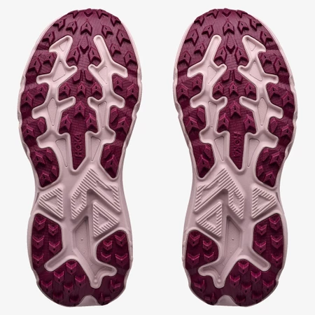Hoka Challenger 8 in Black/Pink