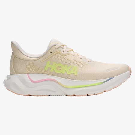 HOKA  Arahi 9