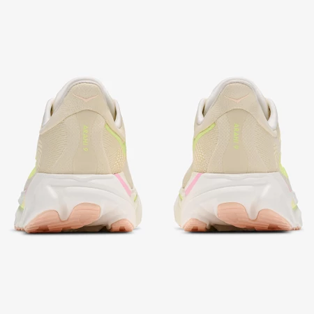 Hoka Arahi 9 in Vintage Yellow/Alabaster