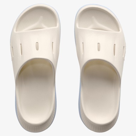 HOKA  Ora Recovery Slides 3
