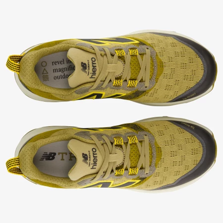 New Balance Hierro V9 2E Wide in Quick Sand