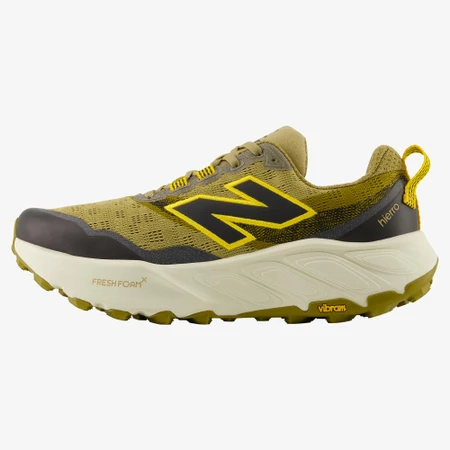 New Balance Hierro V9 2E Wide in Quick Sand