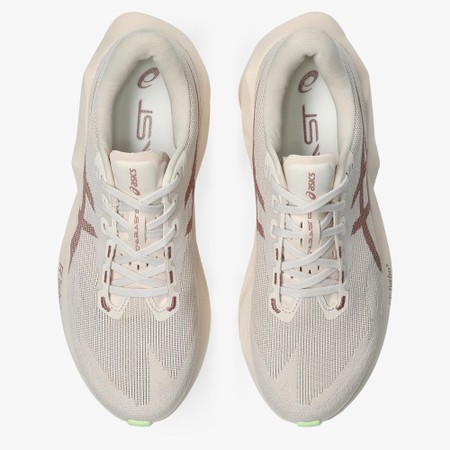 ASICS  Novablast 6
