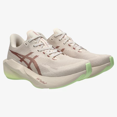 Asics Novablast 6 in Rose Dust