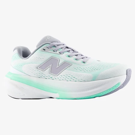 New Balance 860v15 in Bright Mint