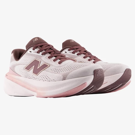 New Balance 860v15 D Wide in Pink Salt