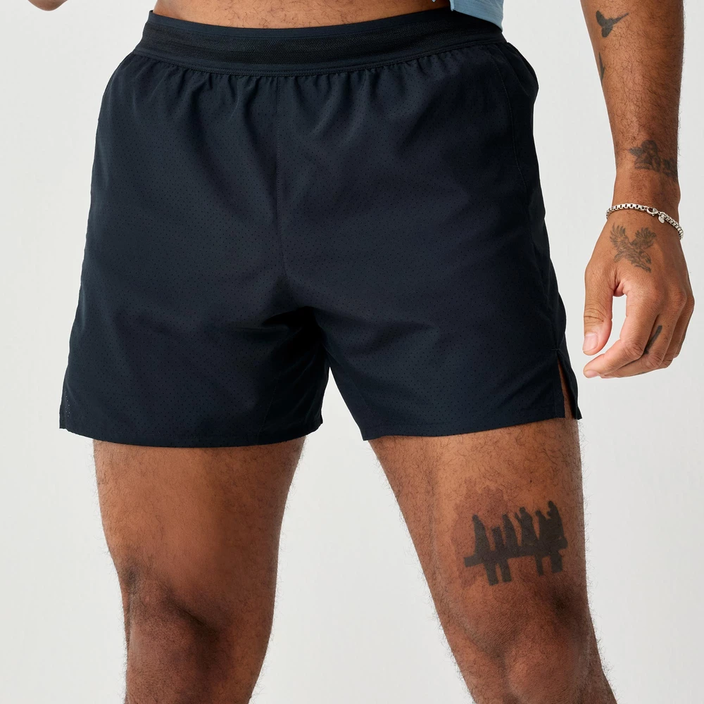 Brooks Dash Cooling Shorts in Black