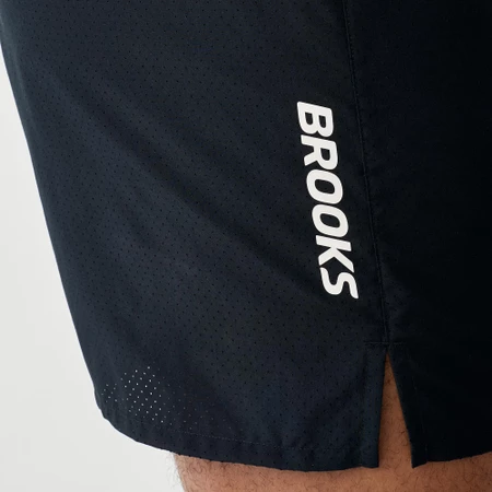 Brooks Dash Cooling Shorts in Black