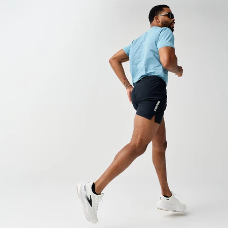 Brooks Dash Cooling Shorts in Black