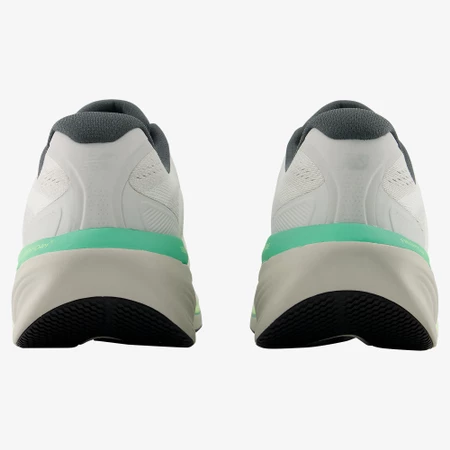 New Balance 1080v15 4E Extra Wide in Reflection