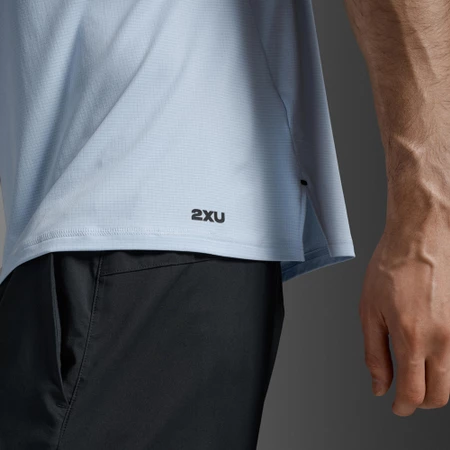 2XU Aero Trail Tee in Bay