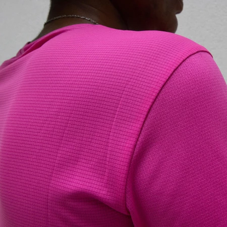 2XU Aero Tee in Rose