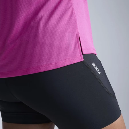 2XU Aero Singlet in Rose