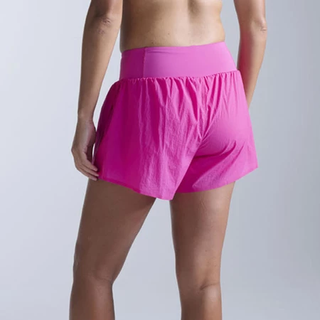 2XU Aero Hi-Rise 2-in-1 Shorts in Rose