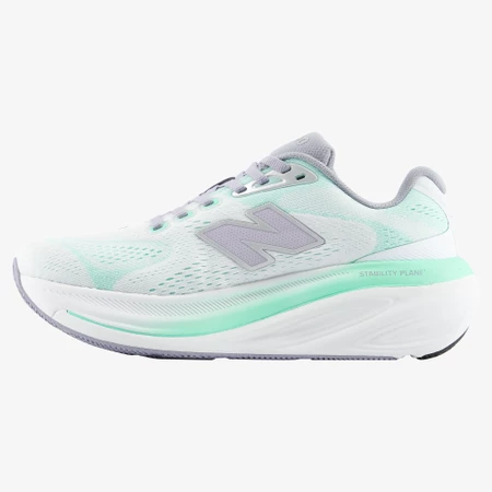 New Balance 880v15 in Bright Mint