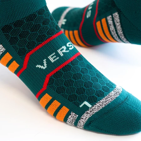 Versus Trail Run Socks in Dusk