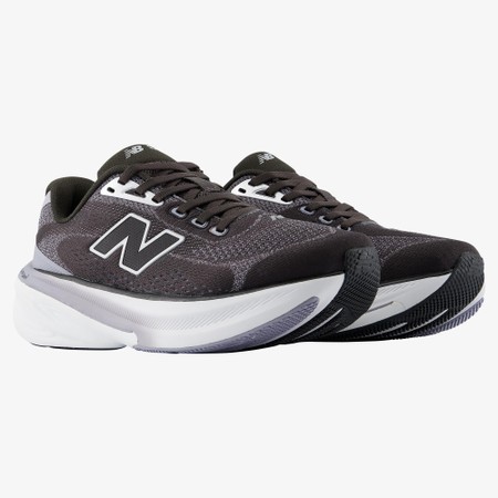 NEW BALANCE  860v15