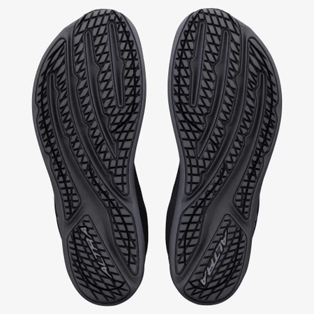 Altra Escalante 5 in Black/Black