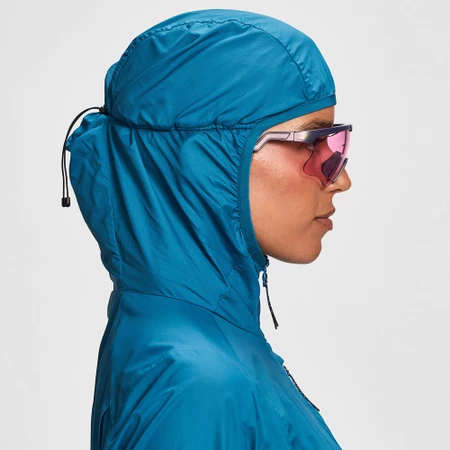 Janji Zephyrunner Wind Shell Jacket in Tidal