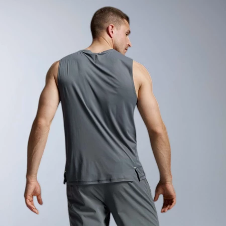 2XU Aero Trail Tank in Graphite