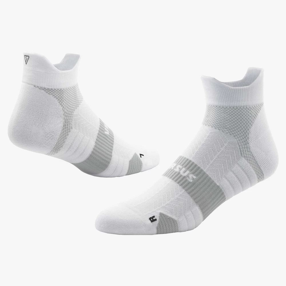 Versus Ankle Running Socks in White